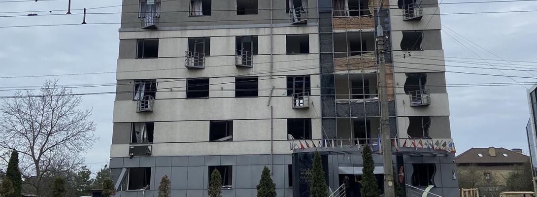 Який вигляд має Подільський район Києва після атаки: репортаж з місця подій