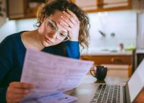 Субсидии после 1 мая: кому выплаты продлят автоматически, а кому надо писать заявление