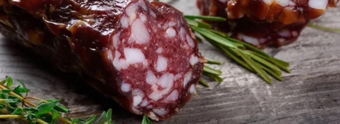 Найкорисніша ковбаса: що варто знати про склад, щоб обрати безпечний продукт