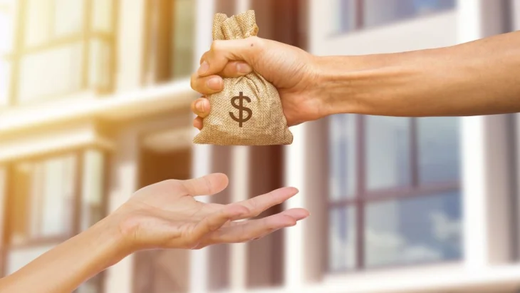 Ці знаки зодіаку майже ніколи не повертають гроші: кому краще не давати у борг 