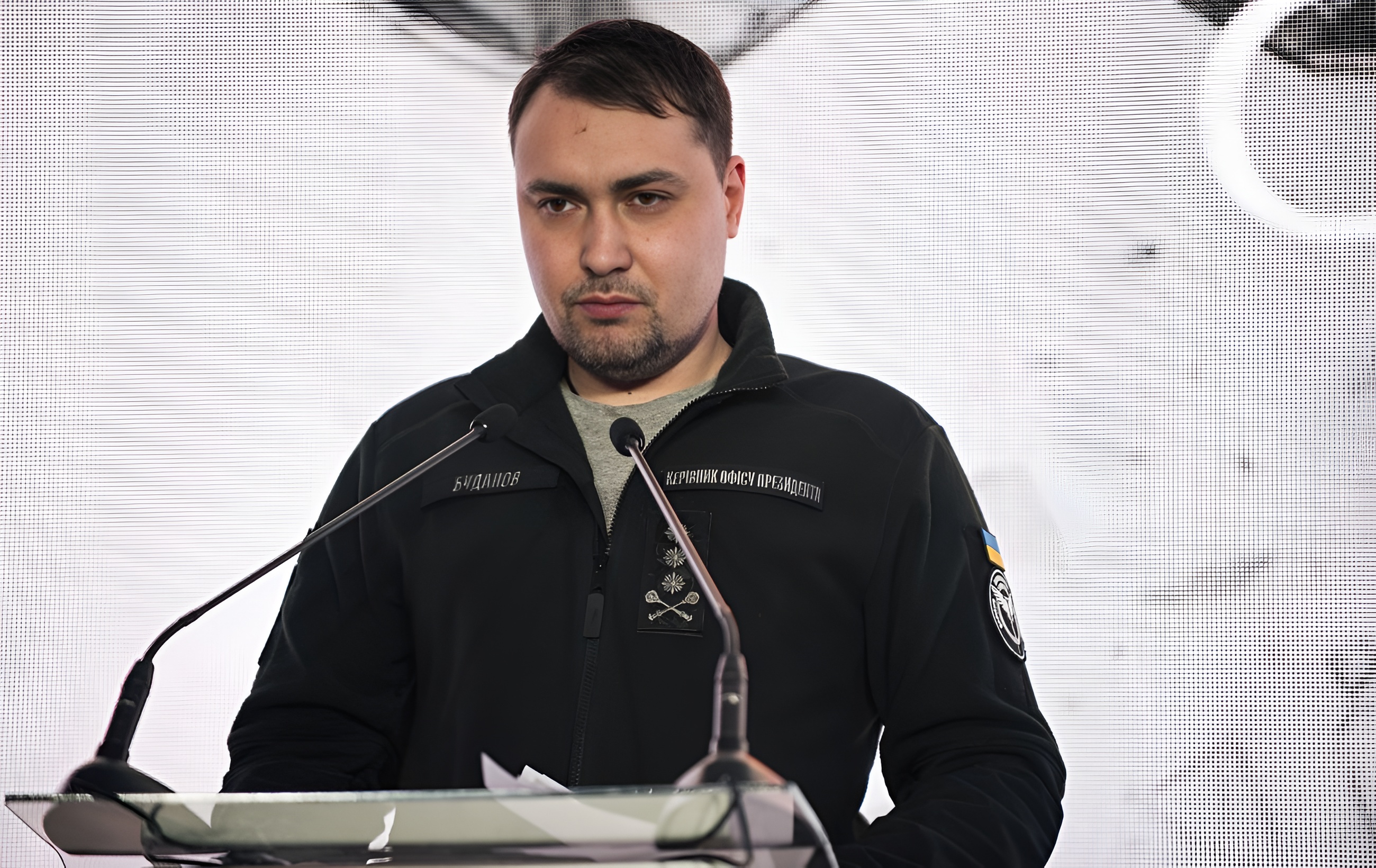 У США жорсткі правила! Буданов підняв питання застосування табельної зброї поліцією