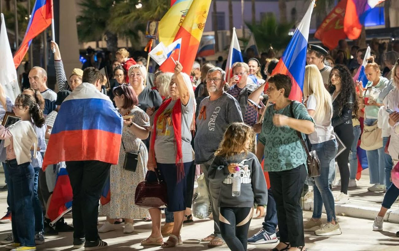 Спроби зриву саміту ЄС на Кіпрі через штучні протести організовує росія, - ЦПД