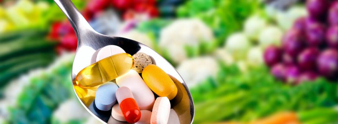 Помилка, яку роблять майже всі: коли насправді потрібно приймати вітаміни