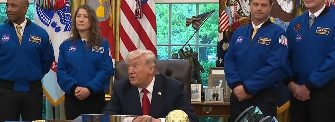 "Нам доведеться спробувати": Трамп шокував заявою про власний політ на Місяць