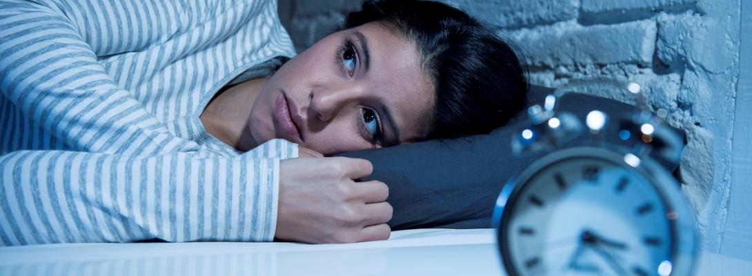 Як заснути без пігулок: ефективні методи боротьби з безсонням, які реально працюють