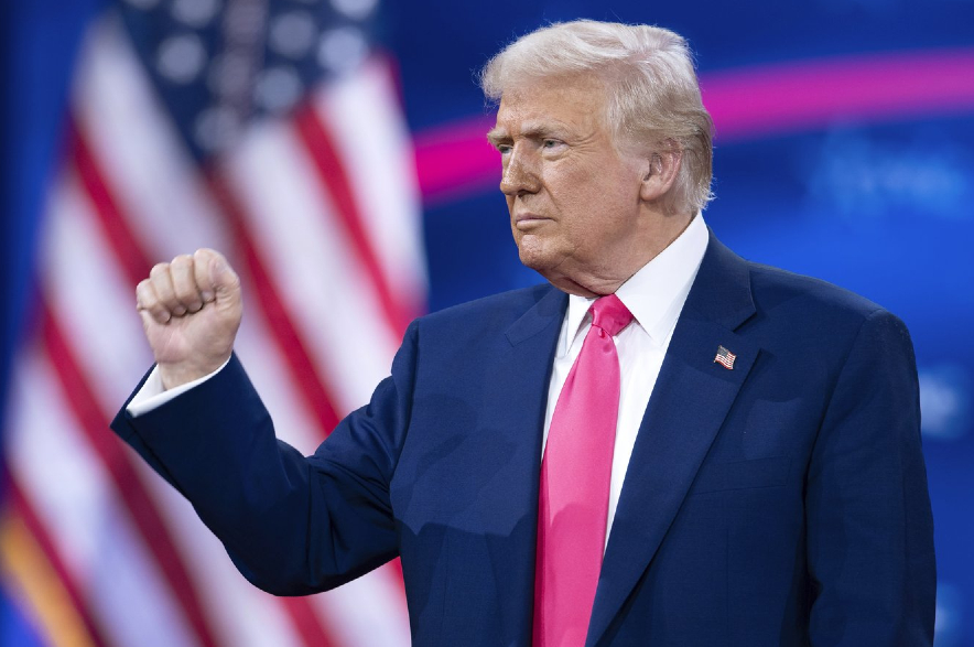 Почалося! США заходять в Ормузьку протоку: Трамп оголосив про старт нової операції