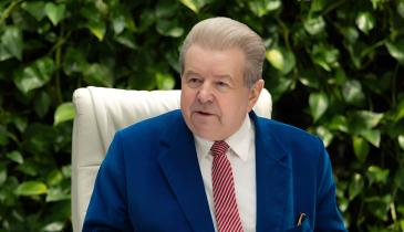 У виші Поплавського масові обшуки! Силовики вриваються і перевіряють кожен кабінет