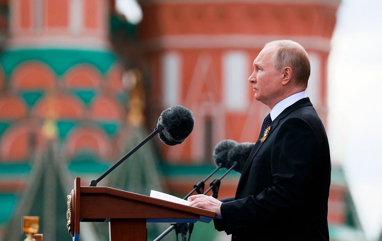 ЄС готує новий удар по рф, щоб змусити путіна до миру цього літа, - Politico