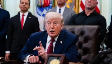 У США створили "імунітет" для Трампа: податкова більше не може перевіряти його доходи
