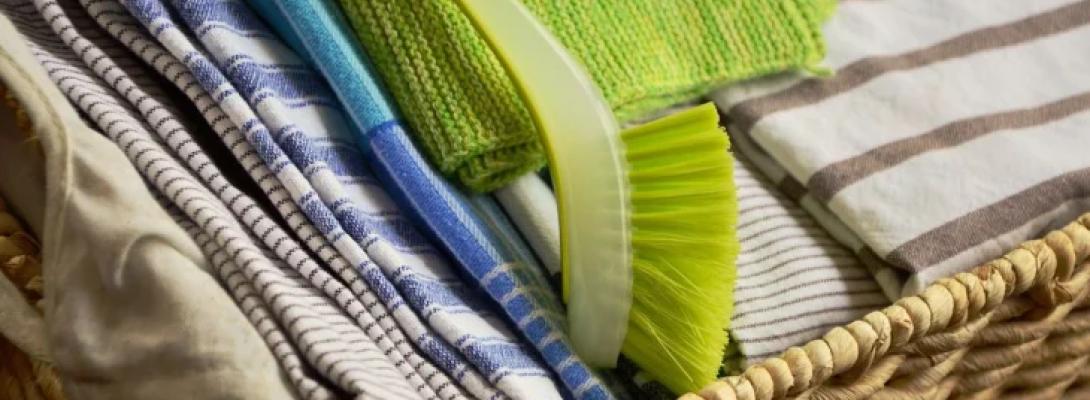 Кухонні рушники знову як нові: прості методи від клінерів для усунення запаху