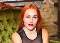 Терміново! Олена Тополя потрапила в ДТП дорогою до студії: що відомо про стан співачки