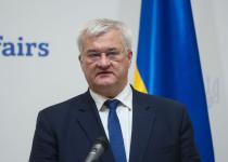 "Доведеться боротися за своїх людей": МЗС зробило заяву про українців за кордоном