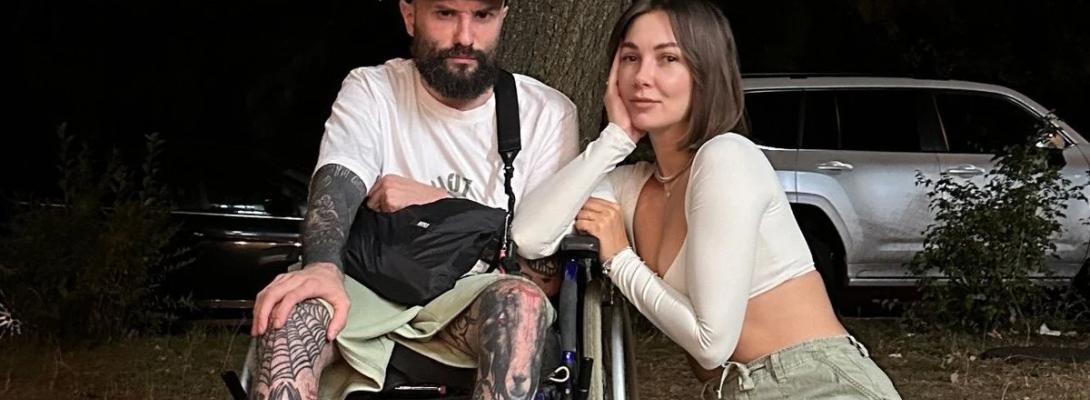 Віктор Розовий після хейту вперше відверто висловився про конфлікт із колишньою дружиною