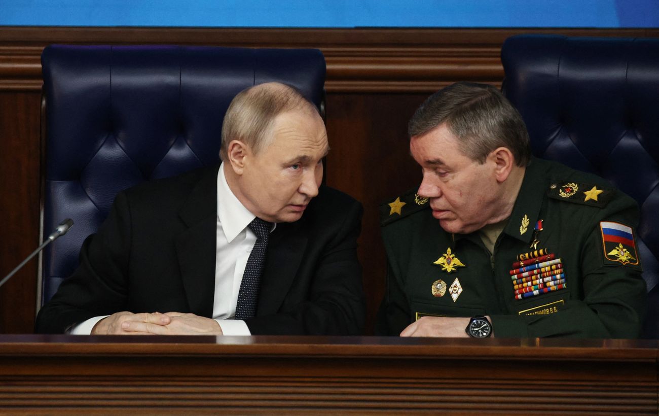 Володимир Зеленський розповів про розкол в оточенні путіна через війну в Україні