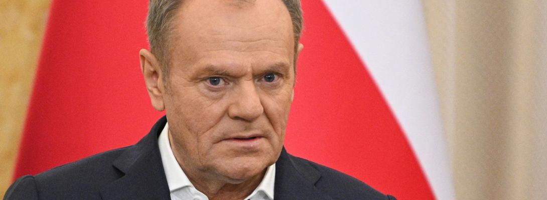 Туск відреагував на переліт Зеленського в обхід Польщі на тлі скандалу через УПА