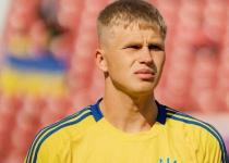 Зброя для повернення в еліту: "Жирона" підписала двометрового форварда збірної України