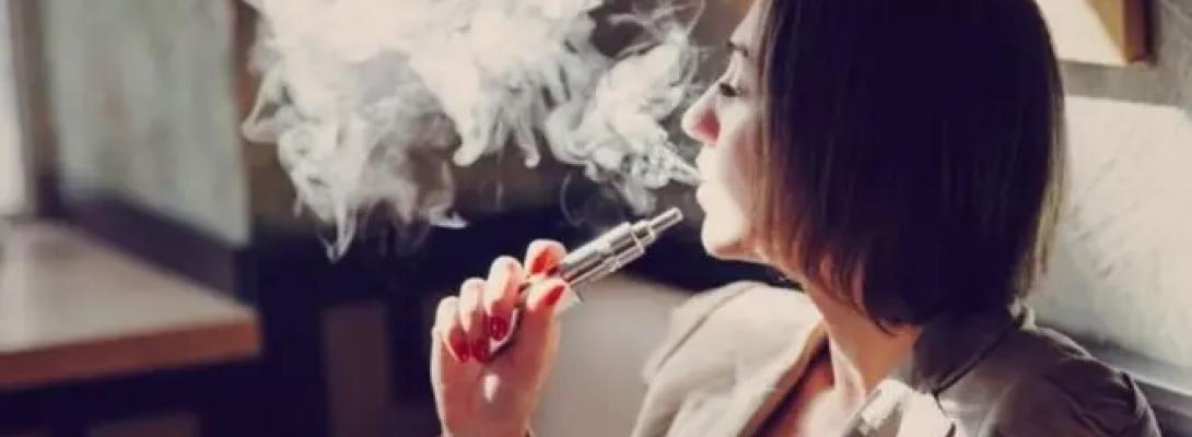 Медики б’ють на сполох: рідини для вейпу можуть викликати серйозні психічні розлади