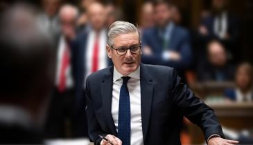 Почалося! Стармер раптово йде у відставку: що стоїть за гучним рішенням прем’єра