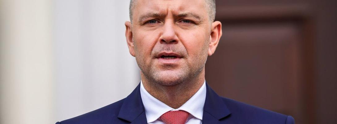 Політична буря в Польщі: Навроцького не запросили на конференцію з відновлення України 