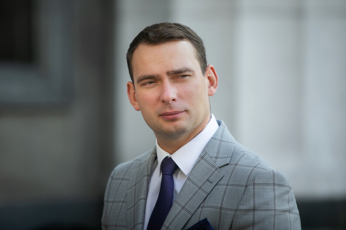 Скандал набирає обертів! Железняк вимагає розслідувати діяльність Тихої та Веліара