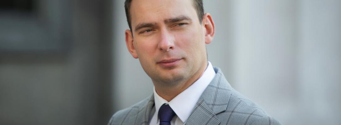 Скандал набирає обертів! Железняк вимагає розслідувати діяльність Тихої та Веліара