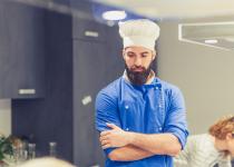 Робота в Одесі та Карпатах: кому готові платити до 42 тисяч і де зарплати зросли найбільше