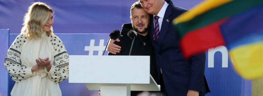 Президент Литви нагадав Навроцькому, чому не варто сваритись із Зеленським