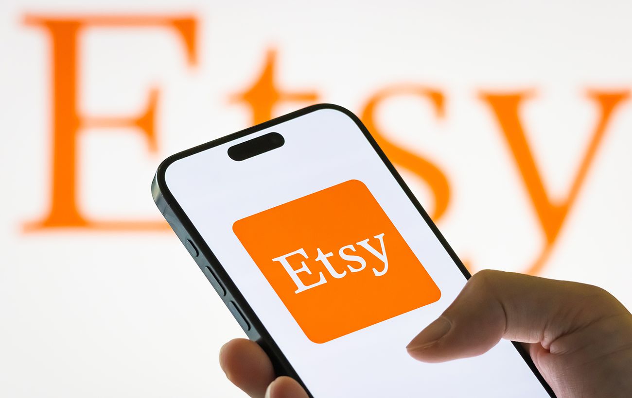 Продавати за кордон стане простіше: "Укрпошта" уклала історичну угоду з Etsy 