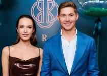 Ексдружина Остапчука шокувала сумою компенсації за відновлення пошкодженого будинку