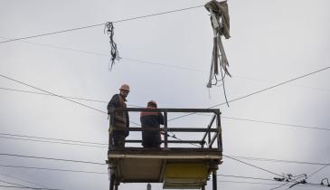 Негода залишила без світла сотні населених пунктів України