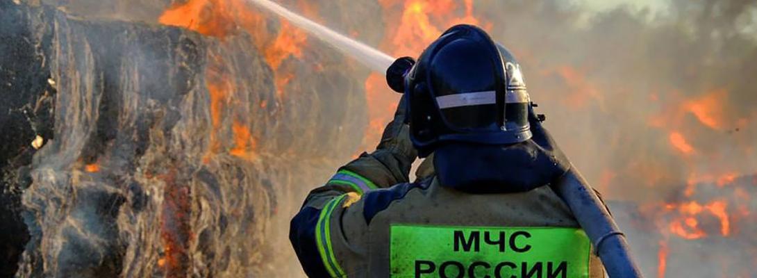 У Пензі після атаки безпілотників спалахнула пожежа на території підшипникового заводу