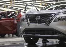 Виробник iPhone може придбати Nissan: стратегічний крок у автомобільній індустрії