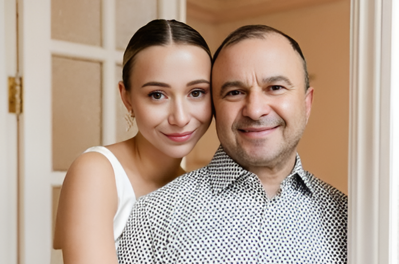 Дружина Віктора Павліка шокувала подробицями атаки на ЖК, де мешкає з родиною