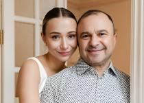 Жена Виктора Павлика шокировала подробностями атаки на ЖК, где проживает с семьей