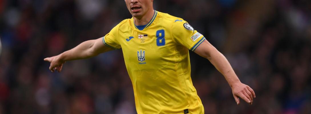 У статусі суперзірки: Маліновського з оваціями зустріли в "Трабзонспорі" 