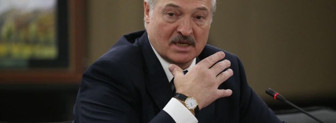 Лукашенко обещает "бездельникам" военную службу на границе с Украиной после недели подготовки