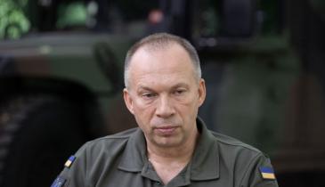 Скільки українців підтримують звільнення Сирського: результати опитування
