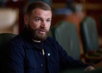 Зеленський зустрівся з героєм "Азовсталі" щодо ветеранської політики