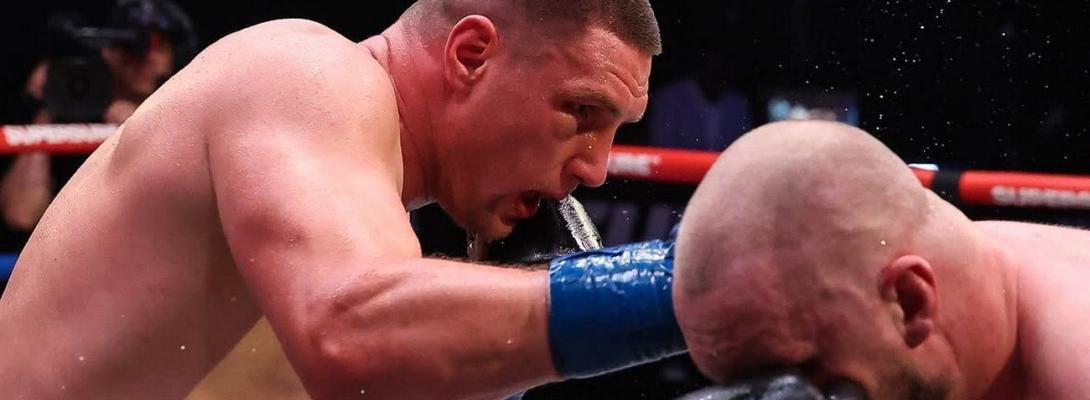 Брутальний нокаут за секунди до гонгу: Сіренко вирубив фаворита Валліна
