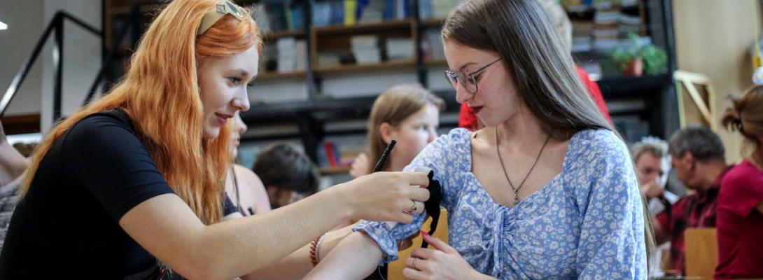 Не лише турнікет: експерт пояснив, які засоби першої допомоги треба носити з собою