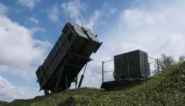 Украина пережила новую ночную атаку: ПВО сбило большинство российских дронов, но есть попадание