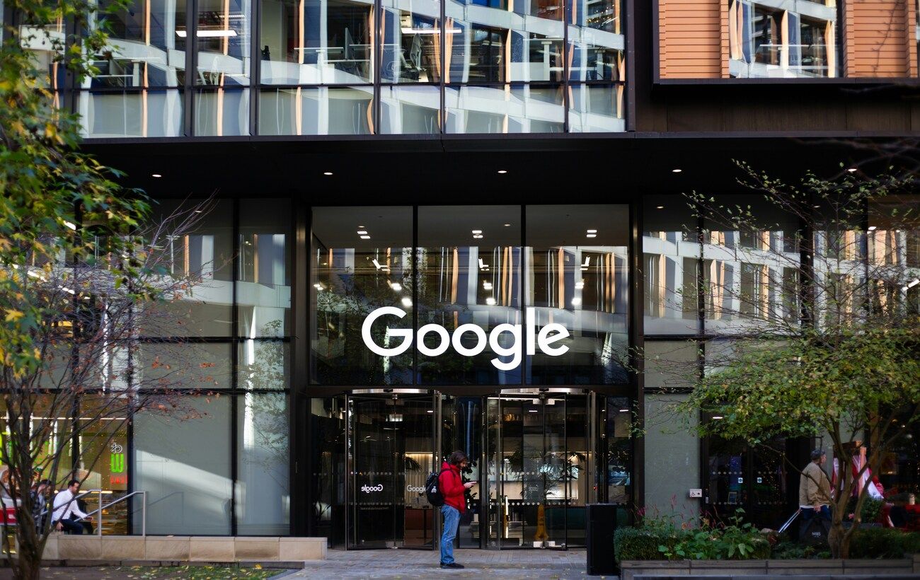 Google вимикає Assistant: мільйони Android-гаджетів примусово переведуть на Gemini