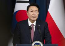 Відсторонений президент Південної Кореї уникнув арешту завдяки охороні та військовим
