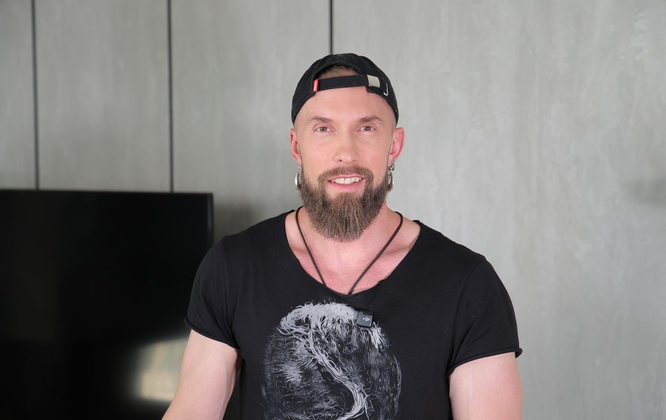 "Мені пощастило". Олексій Суровцев розкрив, скільки заробляє за один знімальний день