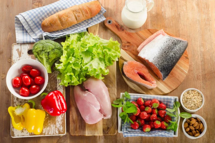 Здуття, біль та дискомфорт: які продукти можуть погіршувати стан кишечника