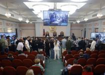 Запрет и массовые задержания: Верховный суд рф окончательно снял с выборов "Яблоко"