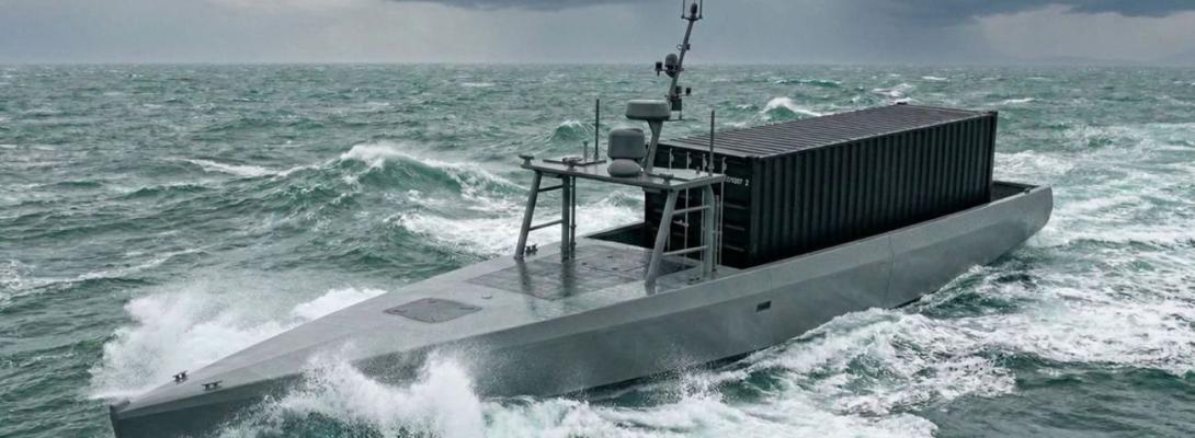 Понад 50 днів автономної роботи: у Британії показали новий морський дрон
