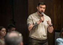 За півроку підготували лише 4 ТТХ: у Ради зброярів розкрили проблеми тендерів