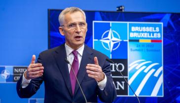 Представники НАТО не обмежують Україну у використанні зброї – генсек  альянсу