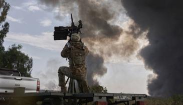 Російські війська вночі атакувала Україну дронами та ракетами, є "прильоти"
